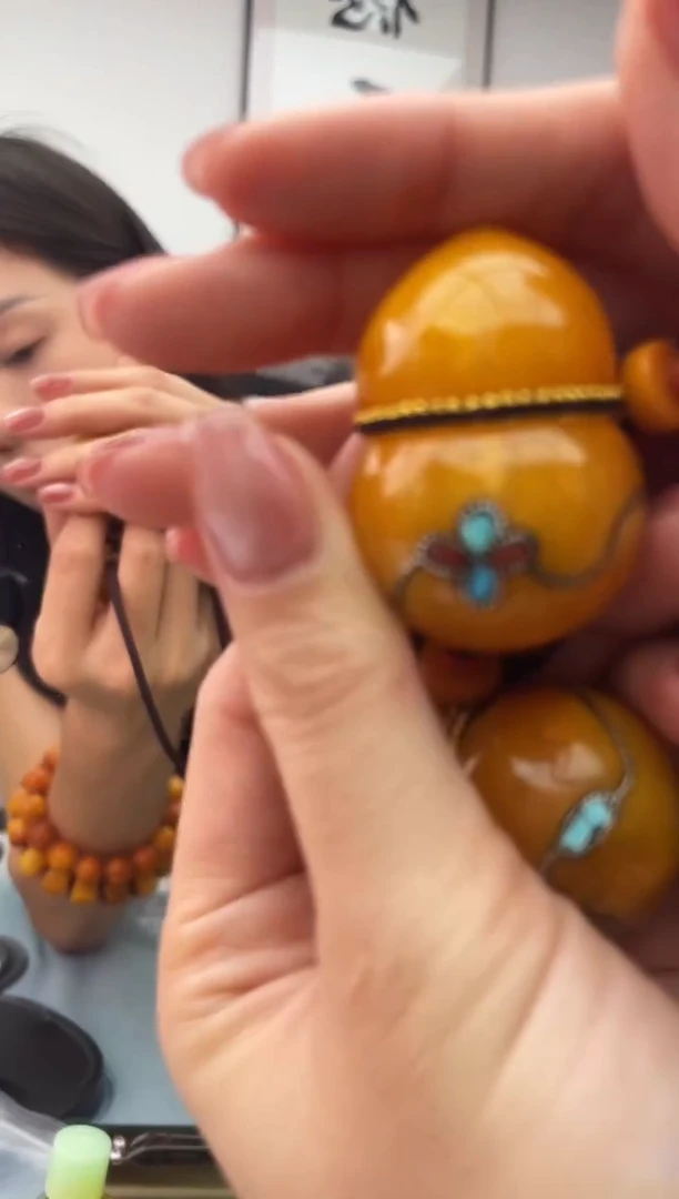 未镶嵌蜜蜡珠宝奇石假一罚十，20多样性发一件