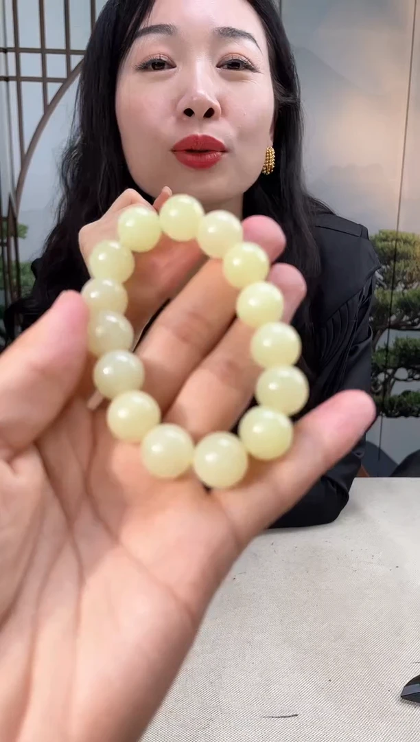 【闪购商品】定制和田玉和田玉(多样性拍一发一带证)22096