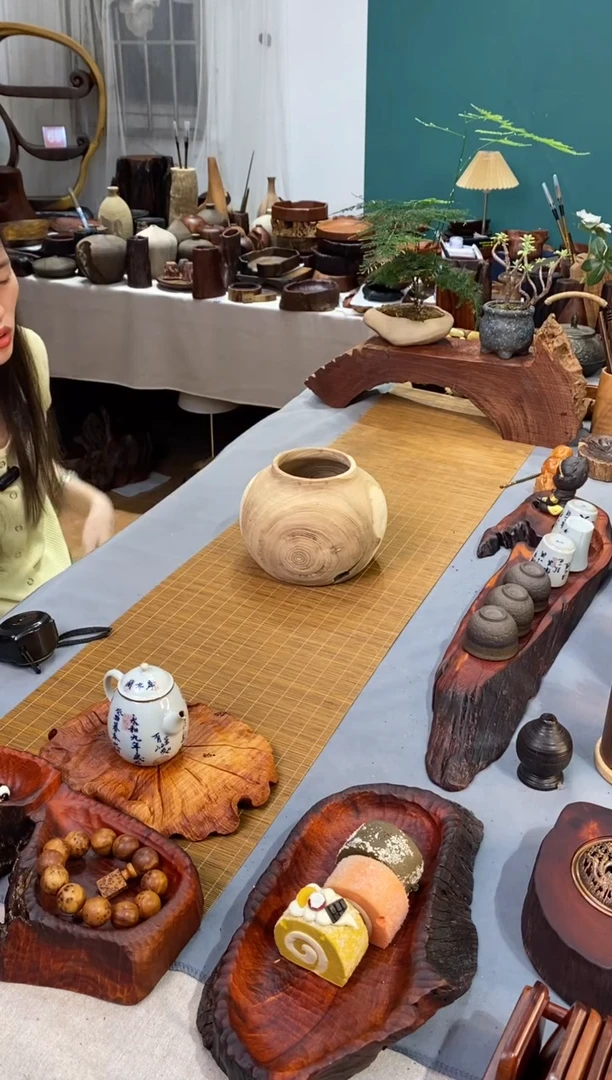 23号 香樟木花器19-14