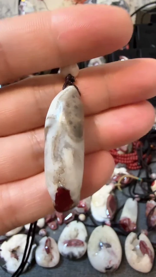 【闪购商品】天然辰砂大晶砂随行吊坠1