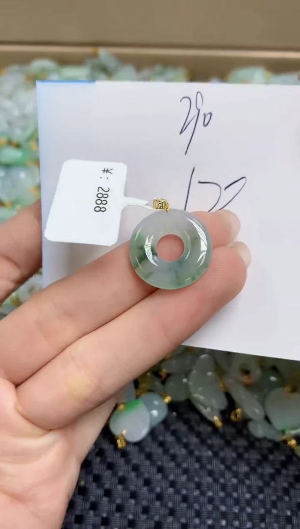 【闪购商品】翡翠颈饰18K金镶嵌天然缅甸A货翡翠