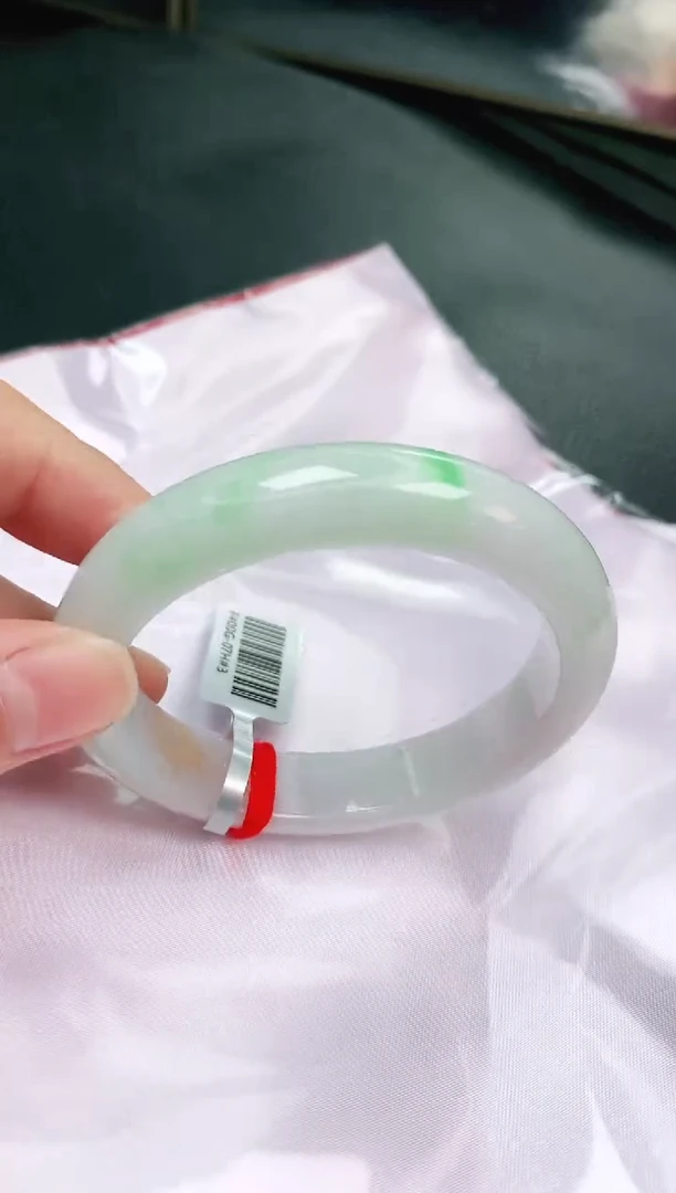 未镶嵌手镯翡翠缅甸天然A货翡翠手镯