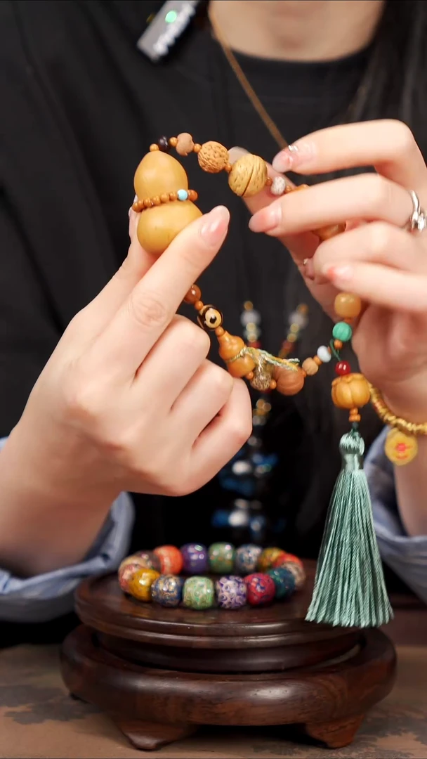 【闪购商品】54易林大漆手链-------68