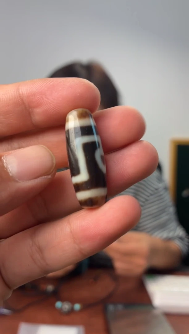 未镶嵌项链玛瑙/玉髓噶玛珠宝