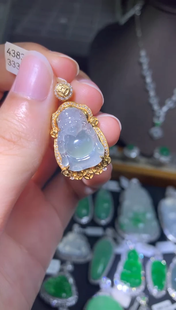 吊坠(不含链)18K金镶嵌翡翠吊坠