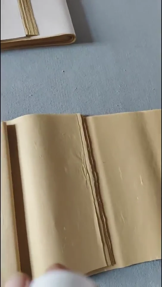 32*180纯手工仿古皮纸25张