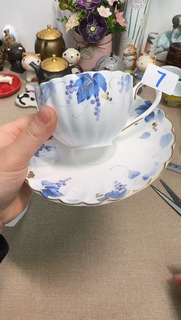 瓷片辰辰家的瓷器真好看