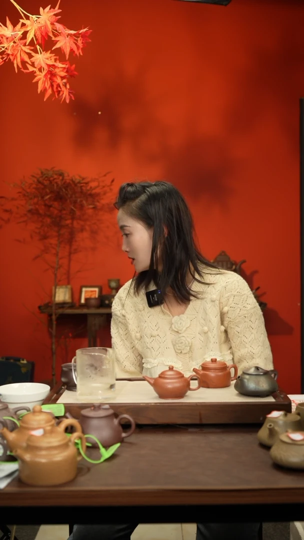 【闪购商品】紫砂茶壶红降坡水平壶140cc左右