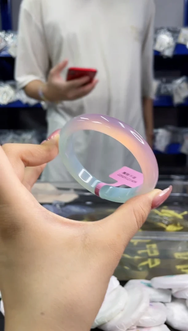 玛瑙/玉髓手镯未镶嵌288