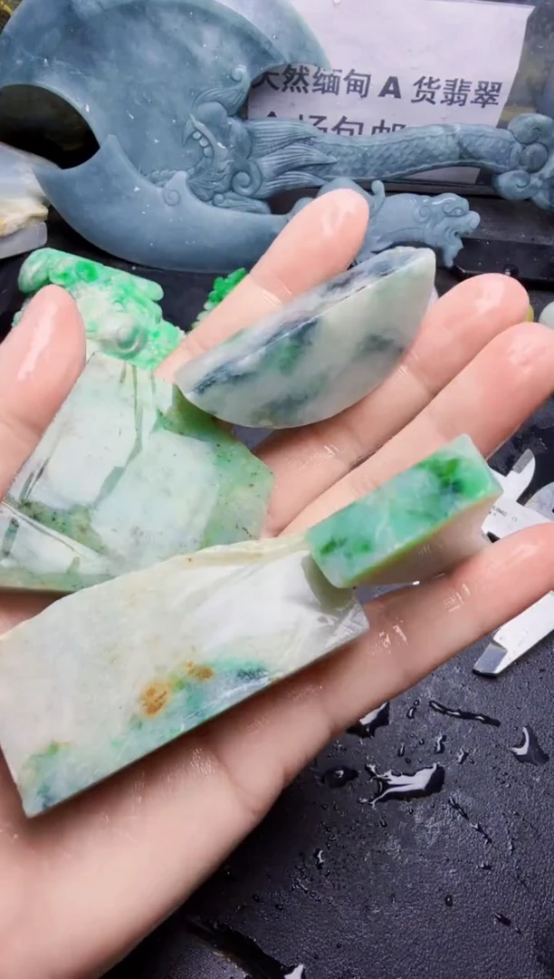 未镶嵌挂件翡翠天然翡翠115