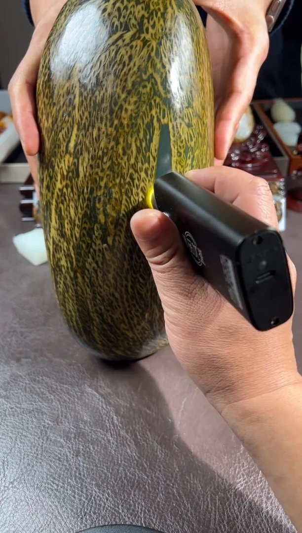 未镶嵌和田玉把件用****4和田玉