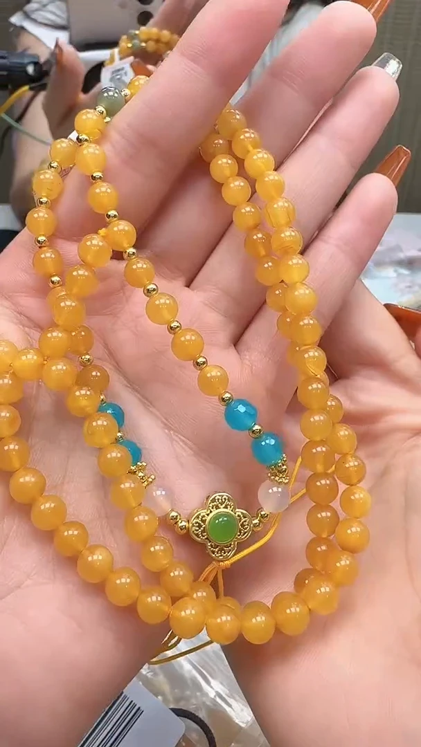 裸石琥珀未镶嵌如图