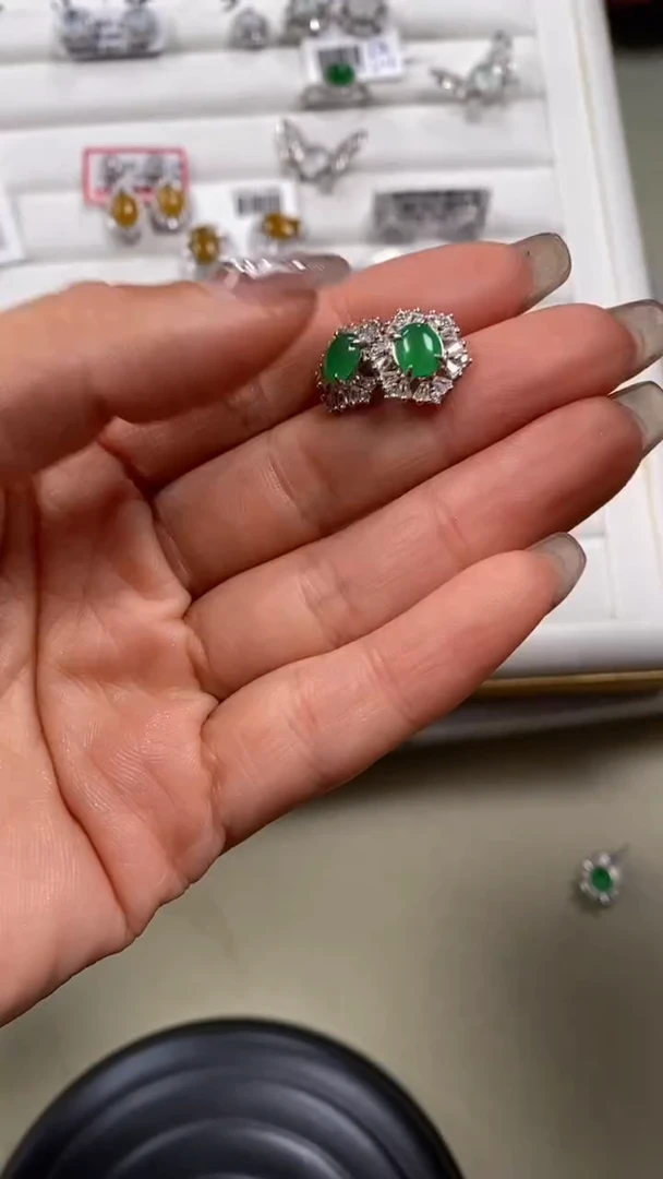 【闪购商品】翡翠戒指银S925镶嵌8190