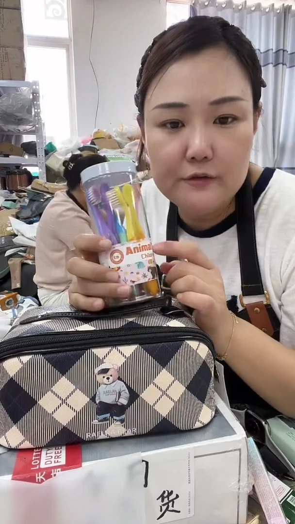 牦牛剖层皮革琪老板女包1号店超好看发2