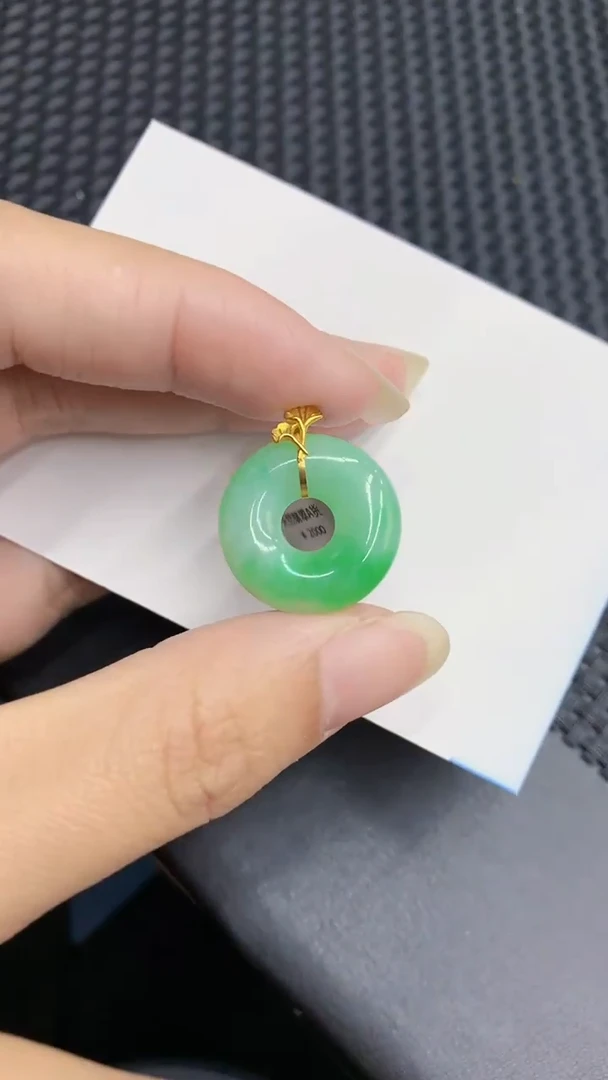 【闪购商品】翡翠颈饰18K金镶嵌            8