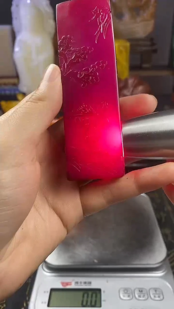寿山石印石德高人长寿，心宽福自来