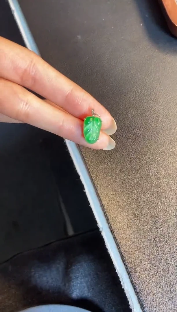 吊坠(不含链)银S925镶嵌翡翠1