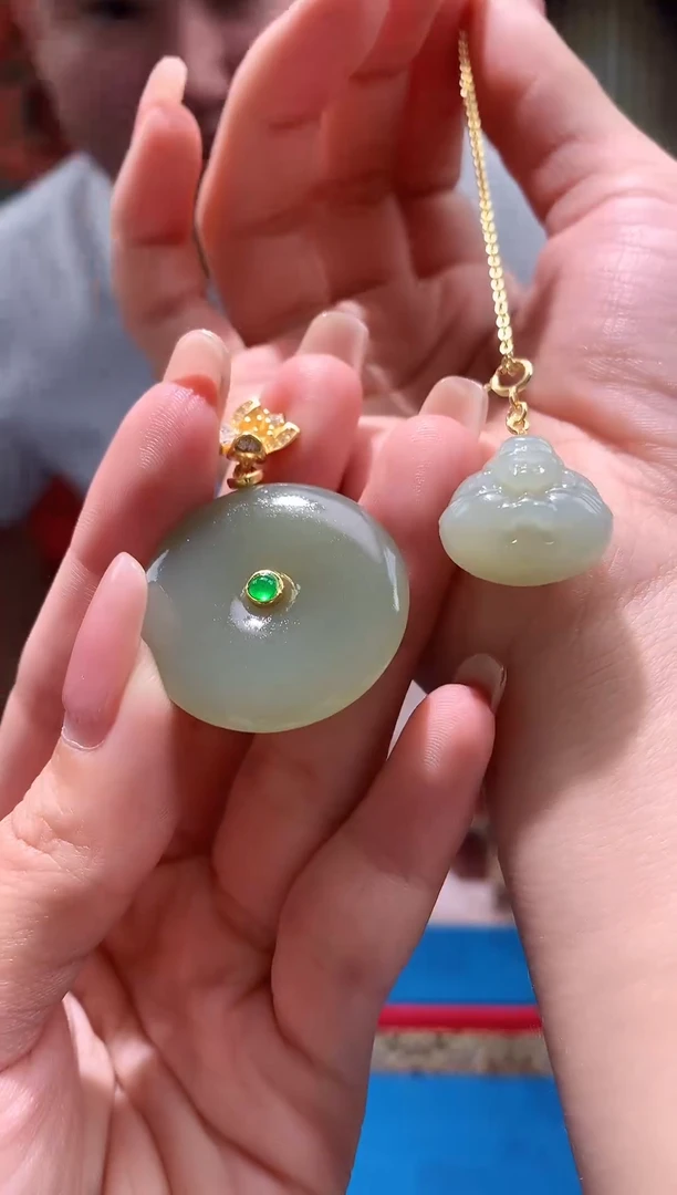 定制和田玉玉器厂匠心馆和田玉多样性发一