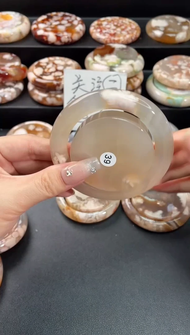 手镯玛瑙/玉髓未镶嵌石英质玉55/56圈带(赠送镯心主播已介绍