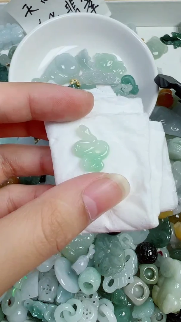 散珠翡翠36号链接,A货翡翠