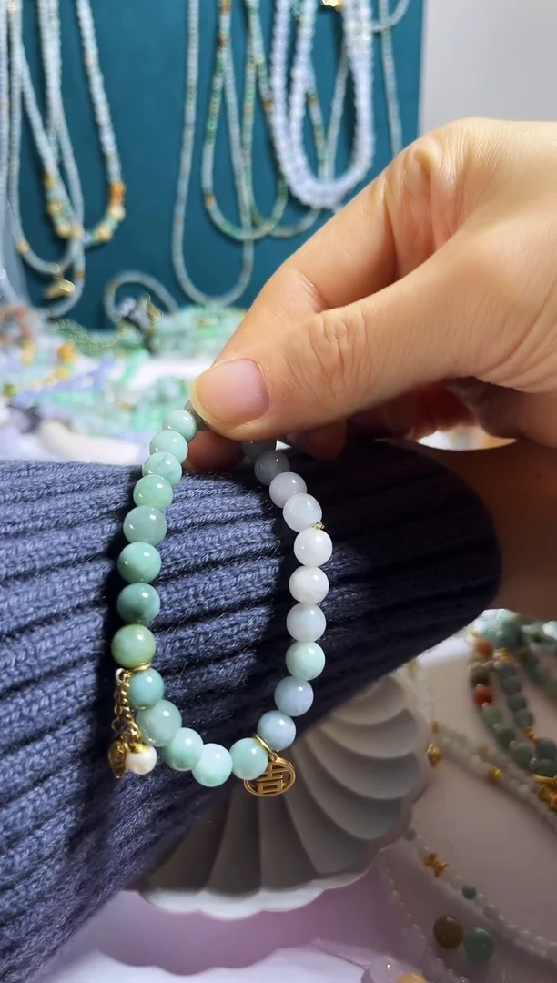 散珠翡翠翡翠手串卡7+  微瑕