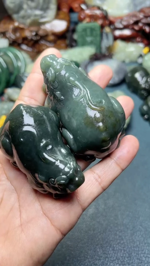 和田玉未镶嵌把件2