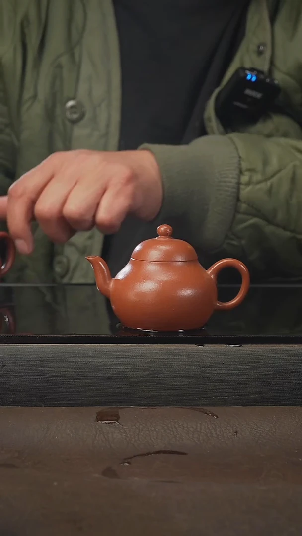 茶壶紫砂微微瑕·（底变形） 梨型 朱泥 100cc