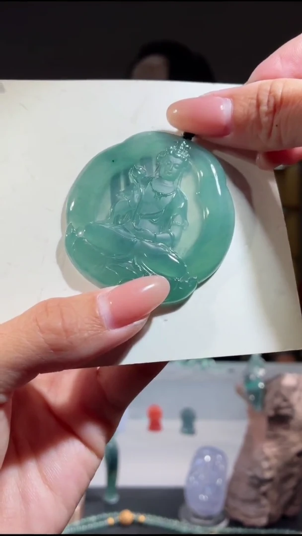 吊坠(不含链)未镶嵌翡翠观音