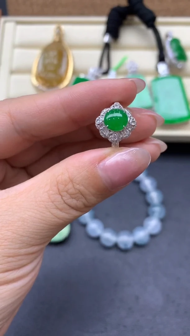 【闪购商品】翡翠戒指18K金镶嵌548-中国好珍宝