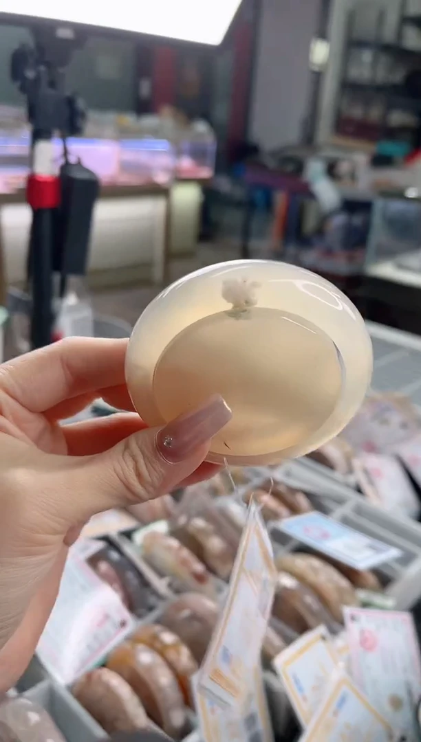 未镶嵌手镯石英质玉尘*丷圈口（赠品镯心）