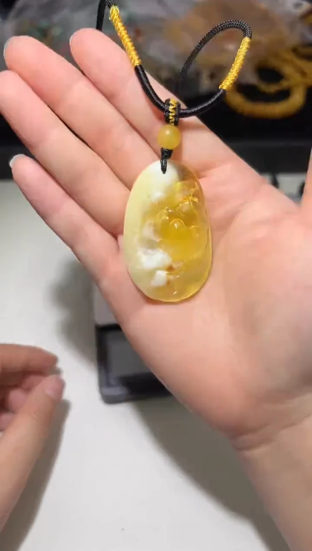 裸石琥珀未镶嵌琥珀蜜蜡吊坠