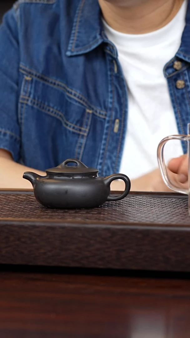 茶壶紫砂扁复150毫升