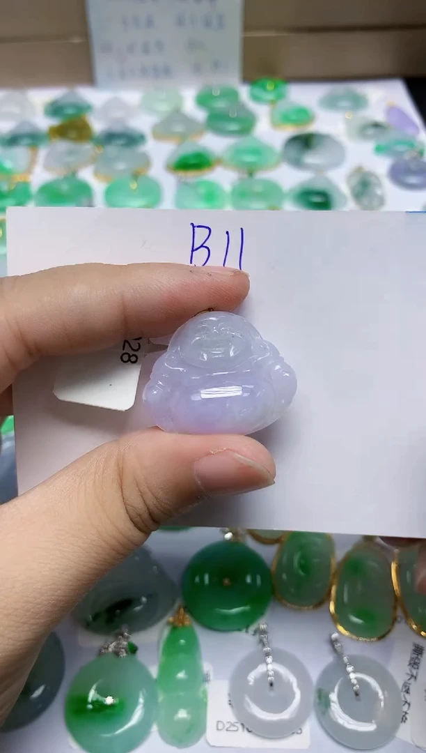 颈饰18K金镶嵌翡翠天然缅甸翡翠A货翡翠百元以上9元证书费自理