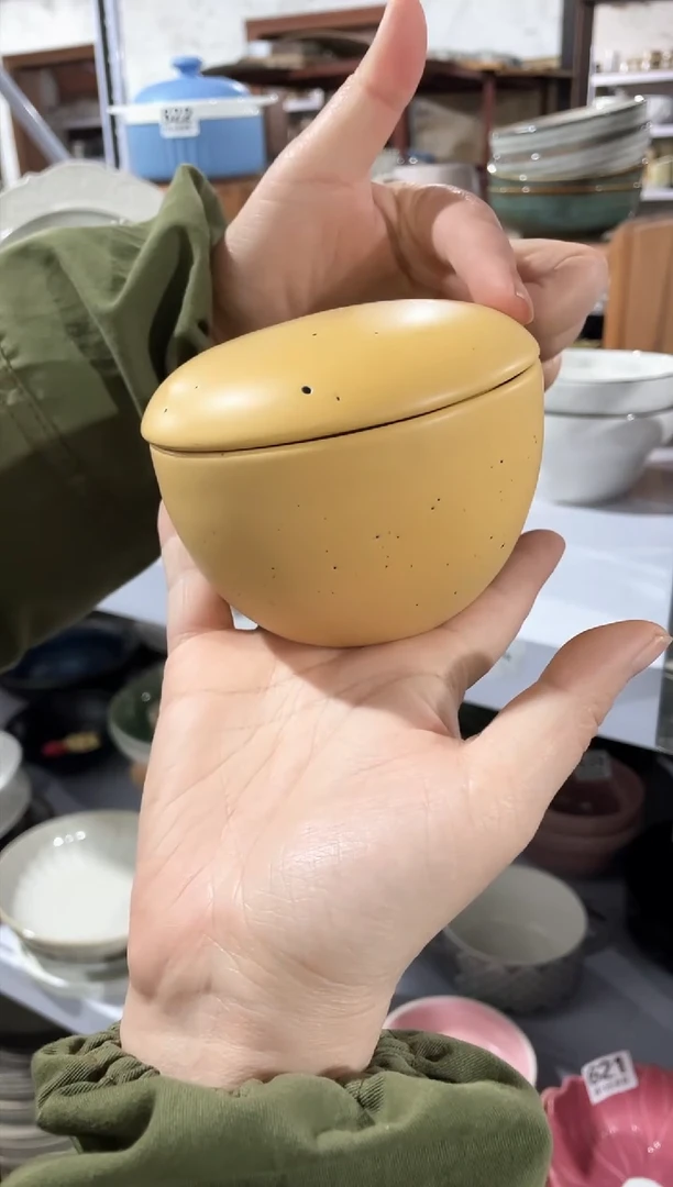 【闪购商品】碗微瑕（1个装）黄色带盖碗