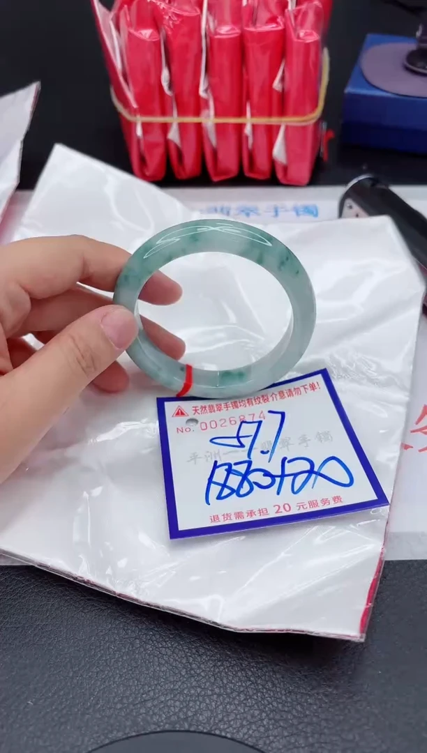 翡翠手镯未镶嵌1111111111