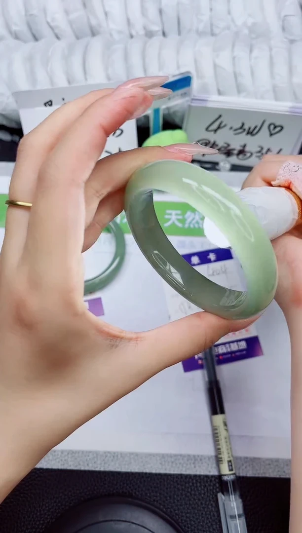 石英质玉手镯未镶嵌404-58.8