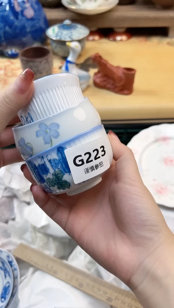 瓷片依*妈         223