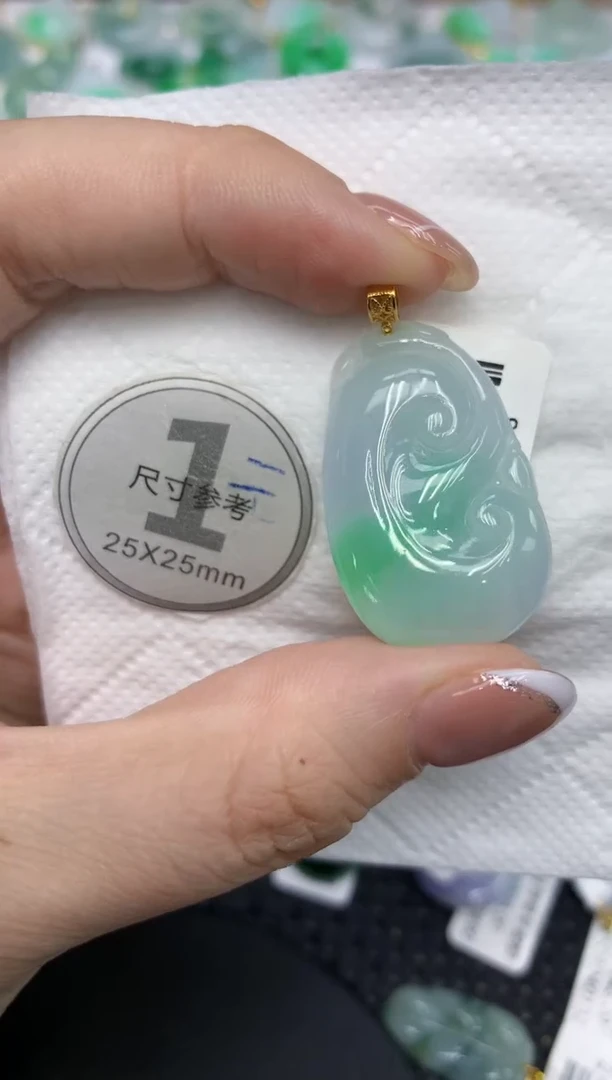 颈饰18K金镶嵌翡翠11111111