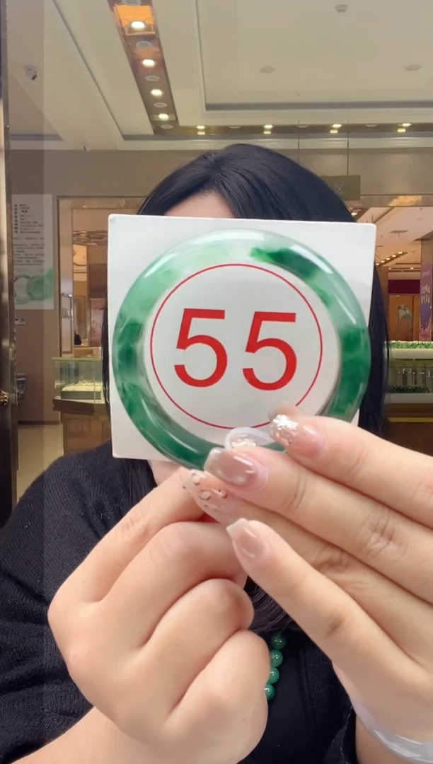 未镶嵌手镯石英质玉2