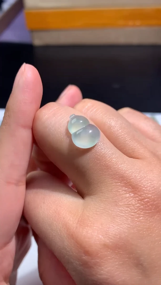 未镶嵌定制翡翠毛货