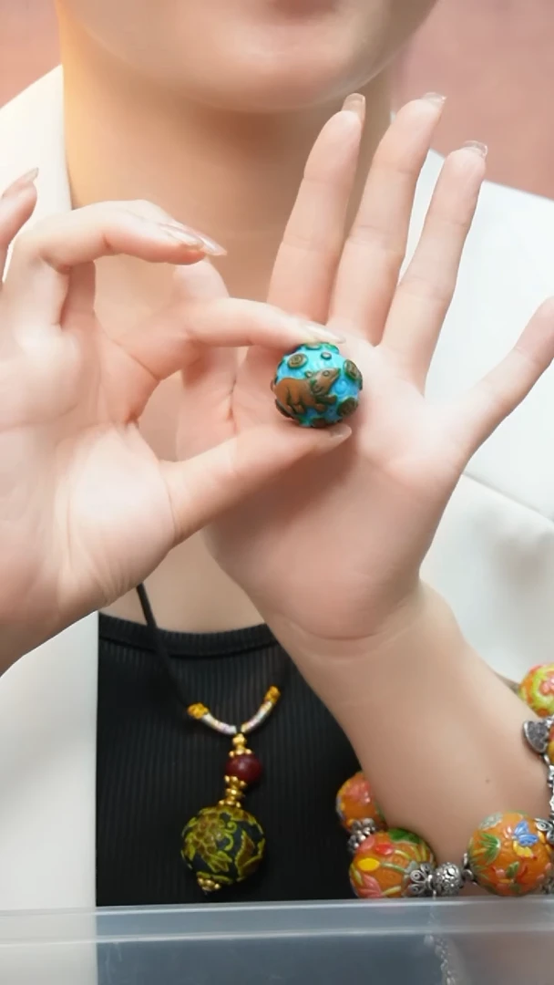 成品琉璃454545454