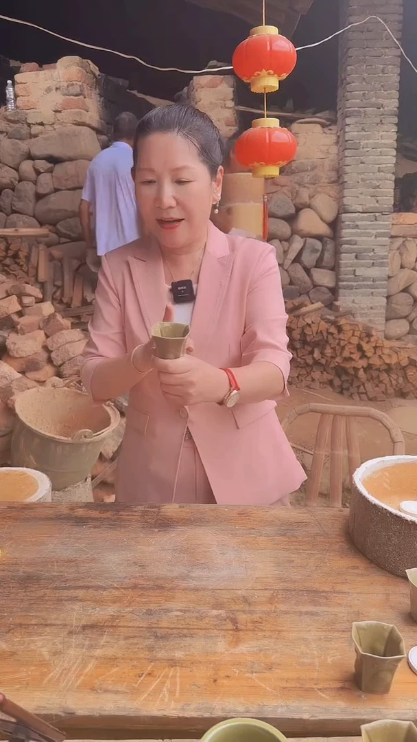 龙窑烧 米黄釉 四方杯 杯