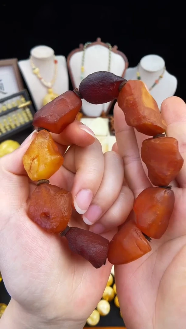 琥珀未镶嵌珠宝奇石柒月