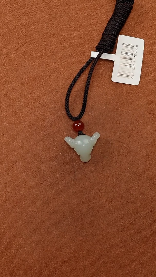 颈饰未镶嵌和田玉0