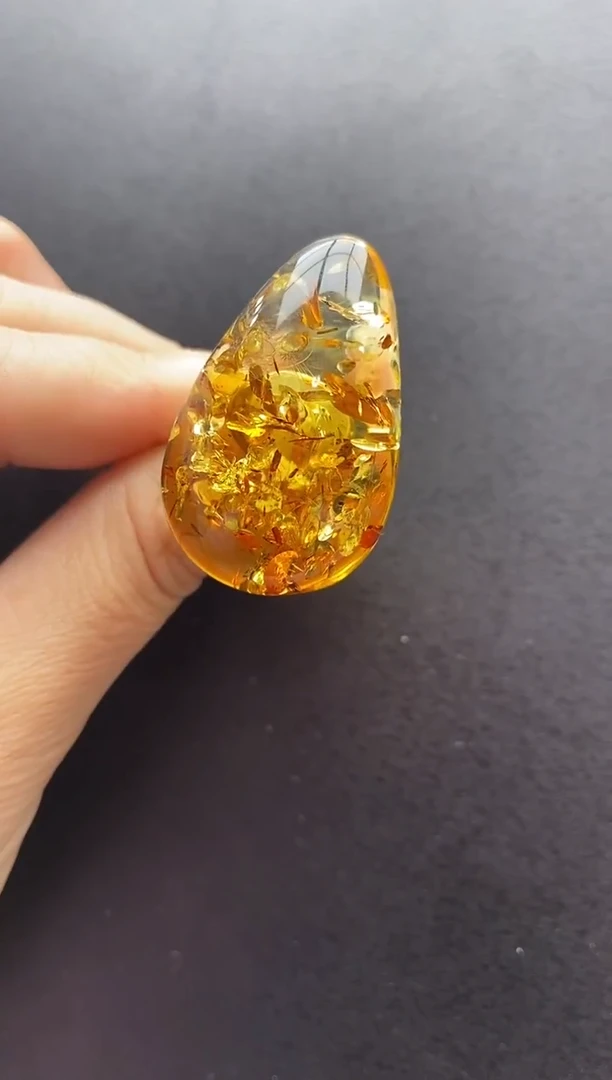 裸石琥珀未镶嵌戒指