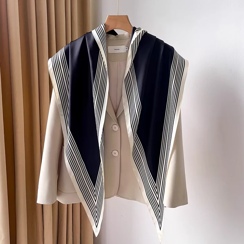 极简风北欧条纹纯色斜纹大菱形巾丝巾百搭时尚领巾女 春秋简约