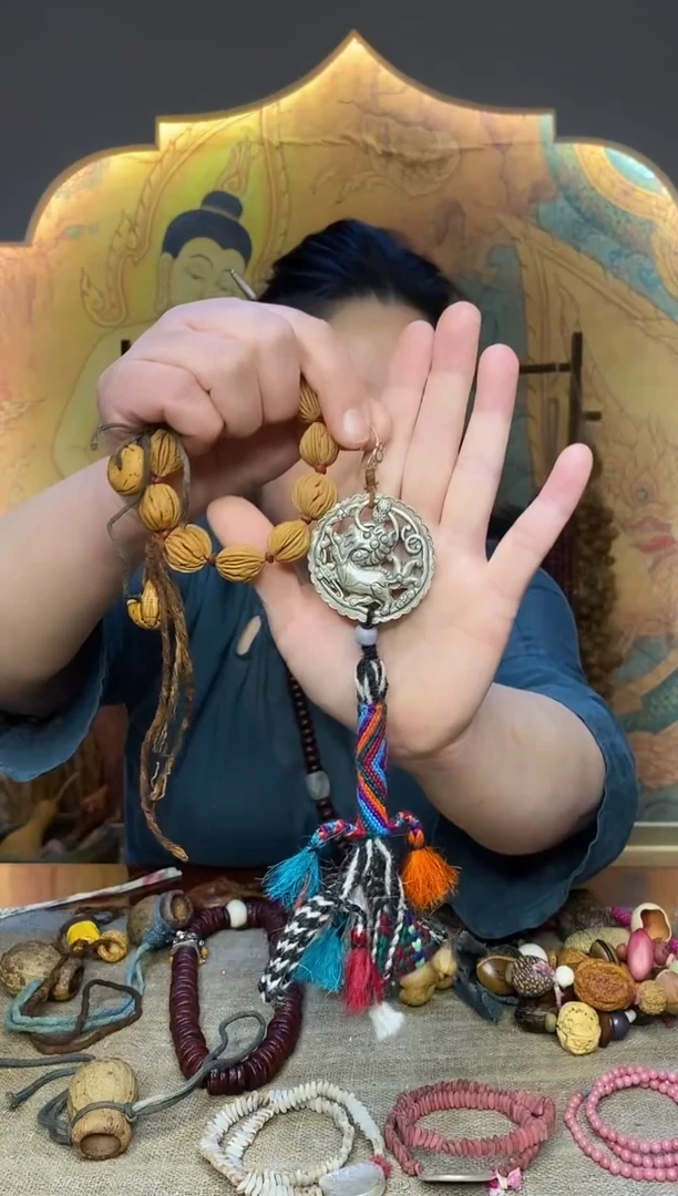 【闪购商品】桃核吊坠11111111111111111111