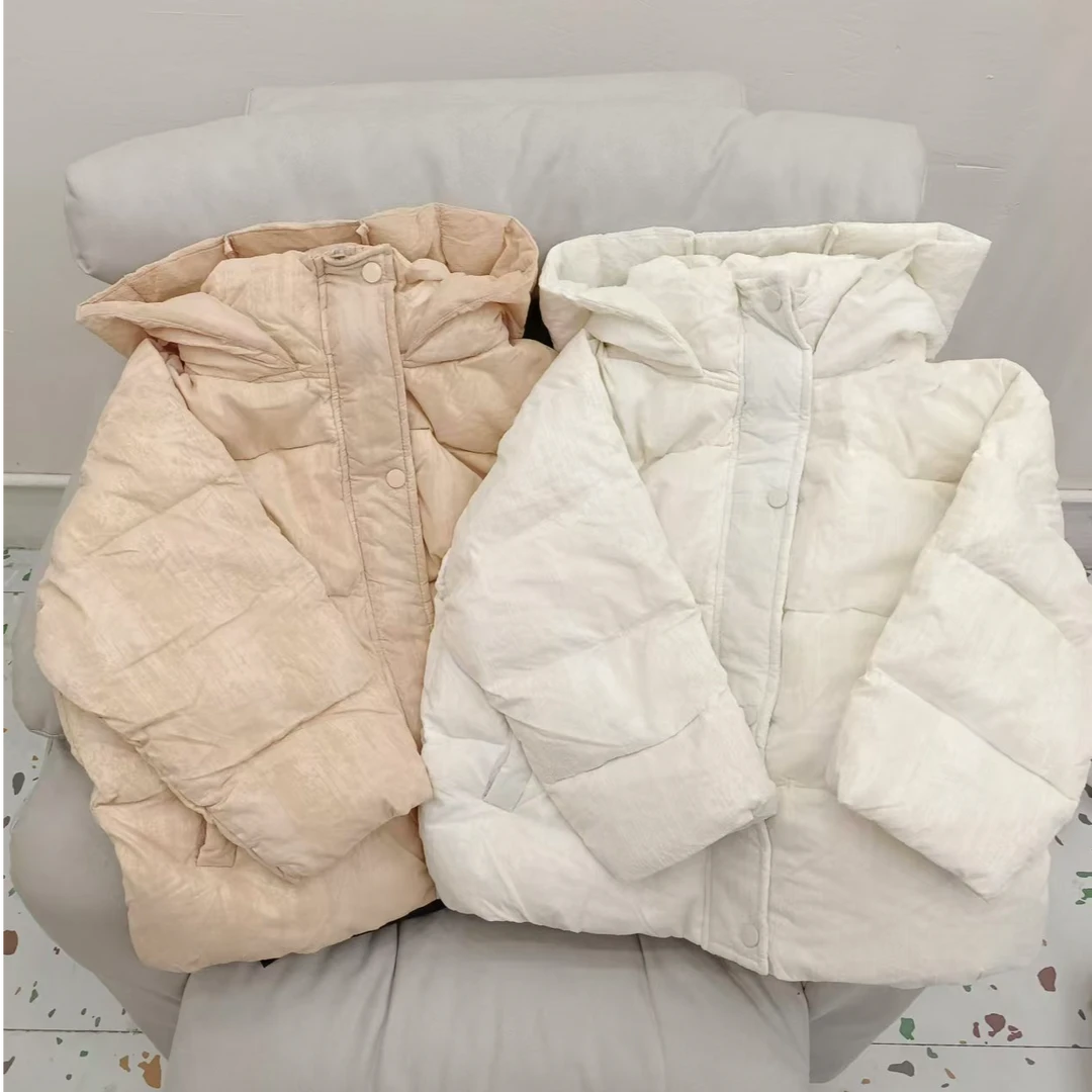 D604儿童肌理感连帽外套