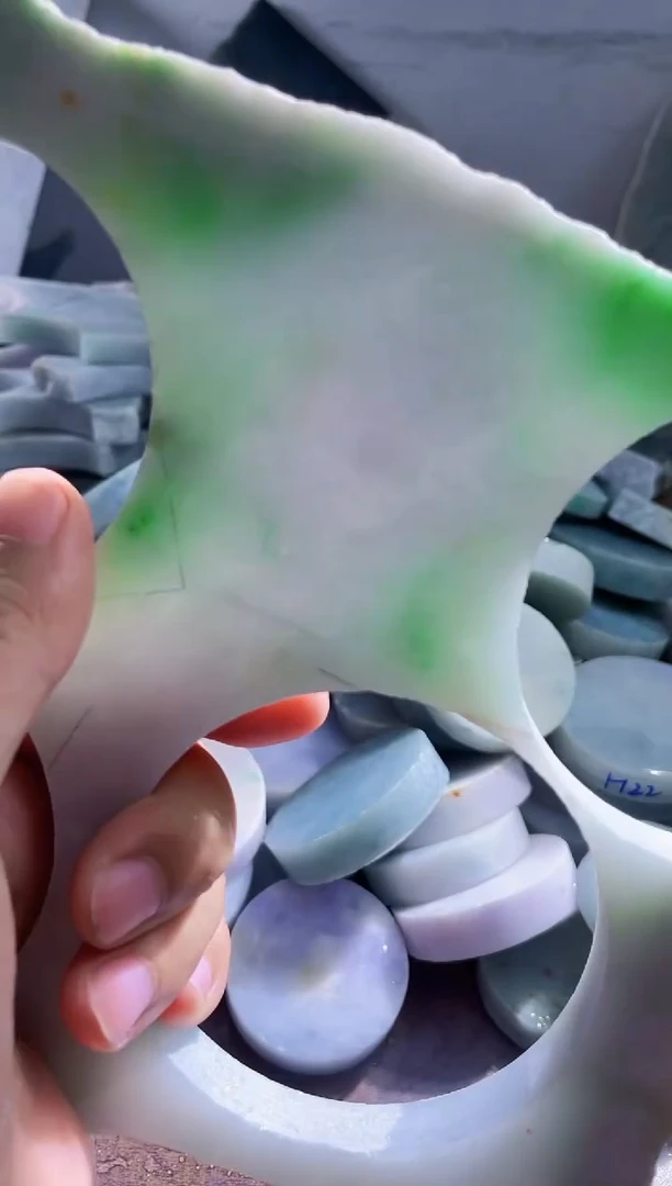 翡翠裸石天然A货缅甸翡翠