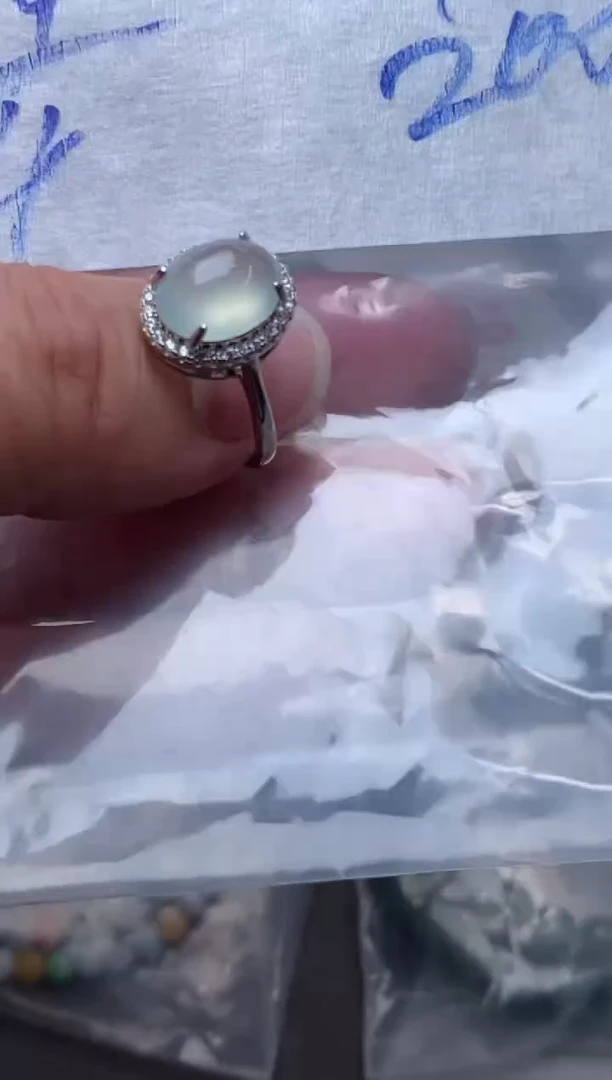 定制翡翠未镶嵌天然缅甸翡翠